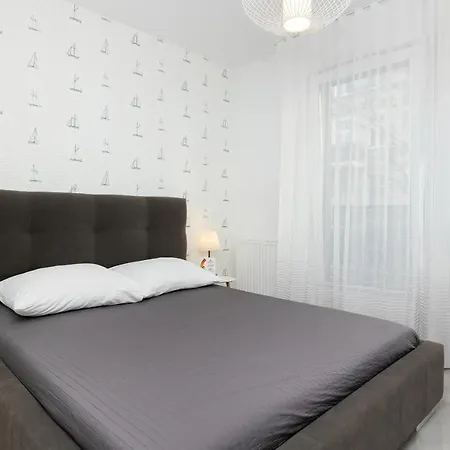 Deluxe Center By Jantar Апартаменты Колобжег